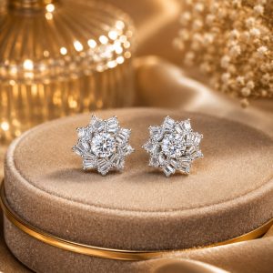 925 Sterling Silver Snowflake Floral CZ Stud Earrings for Women